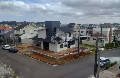 Belíssima casa de 03 dormitórios no residencial verdes campos alvorada.