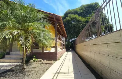 Casa de 03 dormitórios no bairro formoza alvorada (e outra casa nos fundos) .