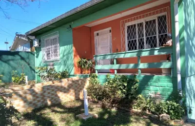 Ótima casa para quem gosta de muito espaço, 3 dormitórios próximo ao centro de viamão