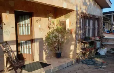 Casa com 4 quartos à venda na Rua Doutor João Inácio, 227, Sumaré, Alvorada