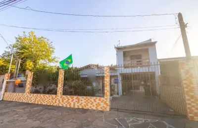 Casa com 3 quartos à venda na Rua Osvaldo Cruz, 159, Maringá, Alvorada