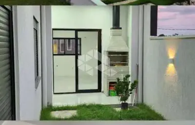 Casa três dormitórios- condomínio green caminho do meio.