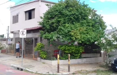 Casa com 4 quartos à venda na Avenida Ignês E Fagundes, 3654, Restinga, Porto Alegre