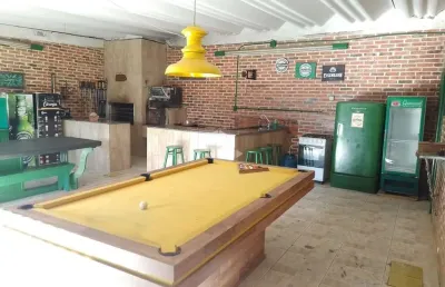 Casa com 4 quartos à venda na Rua Jacundá, 164, Guarujá, Porto Alegre