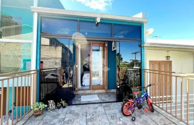 Casa com 2 quartos à venda na Zoraide Bortolini Rizzotto, 28, Santa Catarina, Caxias do Sul