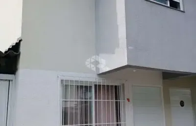 Casa/sobrado à venda no desvio rizzo - conforto, praticidade e economia