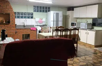 Casa com 4 quartos à venda na Rua Francisco Spiandorello, 442, Santa Catarina, Caxias do Sul