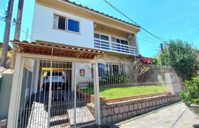 Casa, 4 dormitórios,  3 suítes, terreno 10x30 edícula entrada independente, cavalhada