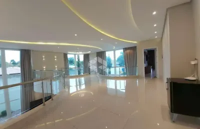 Casa de alto padrão com 4 quartos e churrasqueira em rio grande/rs