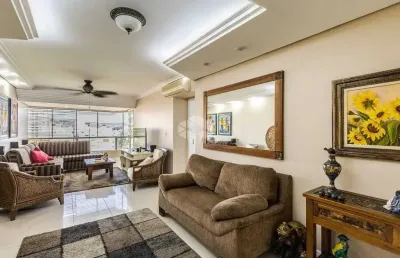 Apartamento com 3 quartos à venda na Avenida Coronel Lucas de Oliveira, 1960, Petrópolis, Porto Alegre