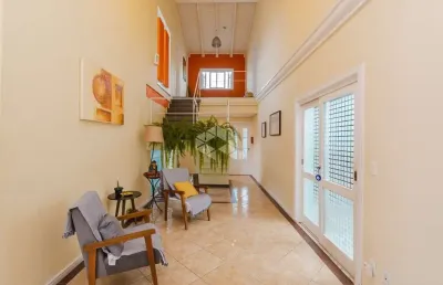 Excelente casa com 04 quartos e 02 suítes, no bairro jardim itú -porto alegre!!!