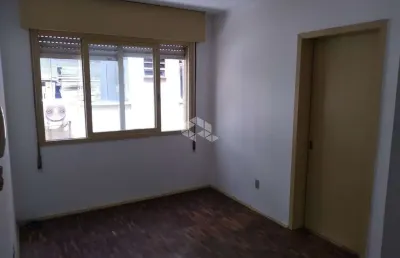 Apartamento  1 dormitórios 1 banheiro no bairro cidade baixa