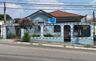 Casa com 5 quartos à venda na Rua Augusto Carlos Bauman, 606, Itaquera, São Paulo