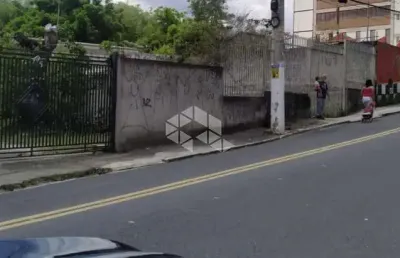 Terreno á venda no centro de guaianazes ( zona leste ) são paulo.