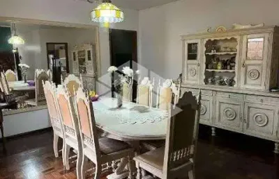 Casa com 3 quartos à venda na Avenida Doutor Walter Só Jobim, 70, Jardim Lindóia, Porto Alegre
