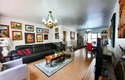 Casa a venda no bairro partenon 3 dom 1 suite quintal com piscina