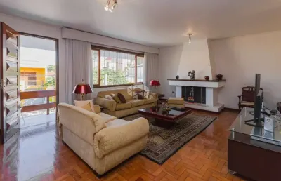 Casa com 3 quartos(1 suite)  266m² à venda em jardim lindóia, porto alegre.