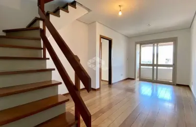 Cobertura de 02 dormitórios e 02 vagas com 150m² no bairro partenon em poa.
