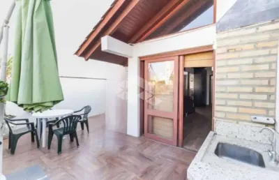 Cobertura residencial com 2 dorms,  possibilidade do 3. dorm. 2 vagas de garagem, bairro tristeza.