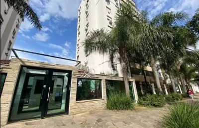 Cobertura horizontal, 3 dorms, sendo 1 suíte, piscina privativa, 2 vagas de garagem cobertas e escrituradas