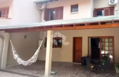 Casa com 3 quartos à venda 219,92m² - bairro espírito santo