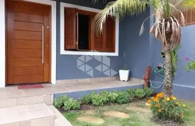 Casa com 3 quartos à venda na Rua Sargento Bruno Feldmann, 80, Guarujá, Porto Alegre