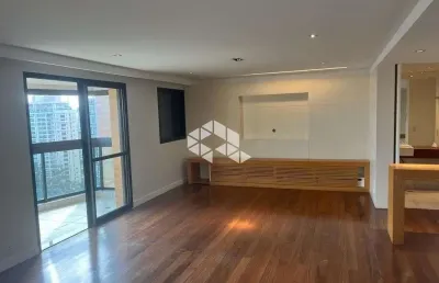 Apartamento com 3 suítes à venda, 192 metros quadrados e 4 vagas, villaggio de panamby - são paulo/sp