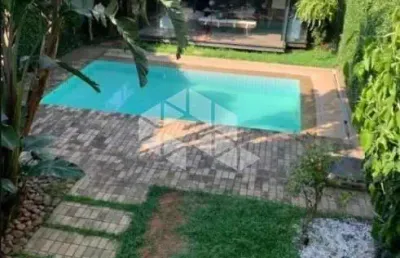 Linda casa à venda, com armários e ar condicionado, em sp, no bairro campo belo. 3 quartos, 3 suítes (1 hidro), 2 salas, 4 banheiros, 3 vagas e 340,00