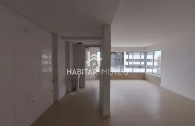 Apartamento com 2 quartos à venda na benjamim constant, 768, centro, torres por r$ 1.137.000