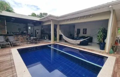 Casa condomínio belo verde - 4 quartos sendo 3 suites