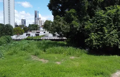 Terreno à venda na Avenida Marechal Deodoro, 2466, Goiabeiras, Cuiabá