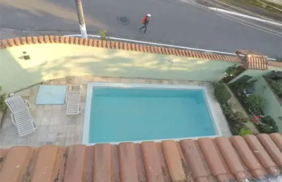 Casa com 4 quartos à venda em jardim guarapiranga - sp
