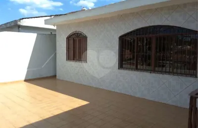 Casa térrea com 3 quartos à venda em jardim regis - sp