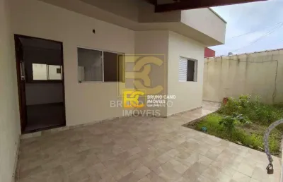 Casa com 2 quartos à venda na Rua Prof Terezinha Rodrigues Kalil, 1115, Parque D'Aville, Peruíbe