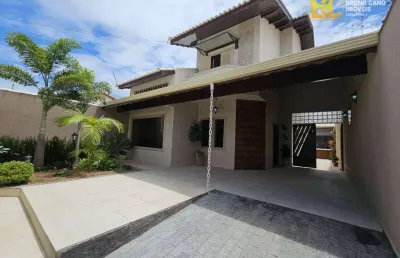 Sobrado semi-mobiliado à venda – 200 metros da praia!