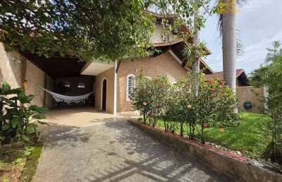 Casa térrea com 3 quartos á 50m do mar á venda  - ribamar - peruíbe/sp