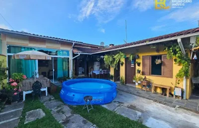 Casa aconchegante com edicula e quintal espaçoso - estância pérola negra - peruíbe/sp