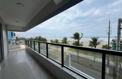 Excelente apartamento, à 10m do mar e lazer completo