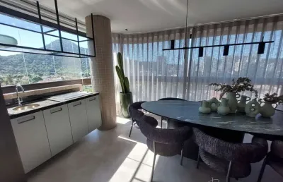 Belíssimo apartamento, à 500m do mar e lazer completo