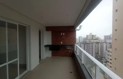 Belíssimo apartamento, à 500m do mar e lazer completo