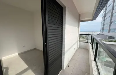 Excelente apartamento, à 10m do mar e lazer completo