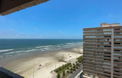 Excelente cobertura duplex, à 50m do mar e lazer completo