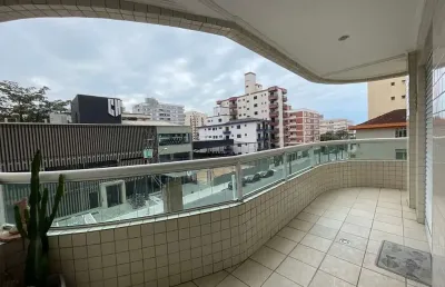 Belíssimo apartamento, fino acabamento à 200 metros do mar
