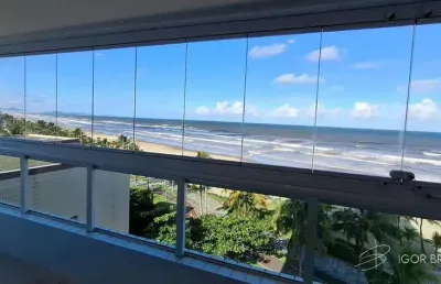 Belissimo apartamento, à 10m do mar e lazer completo
