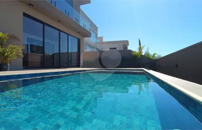 Condomínio com 3 quartos à venda em vila do golf - sp