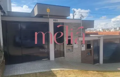 Casa com 3 quartos à venda no Parque Real, Pouso Alegre 