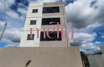Apartamento no residencial santa rita em pouso alegre-mg