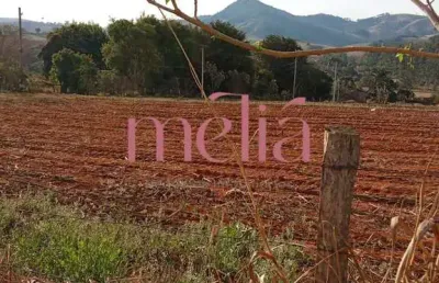 Chácara / sítio à venda na Área Rural, Anhumas, Pouso Alegre