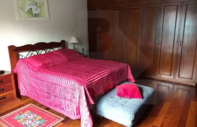 Casa com 3 quartos à venda na Rua Dom Macário, 149, Saúde, São Paulo