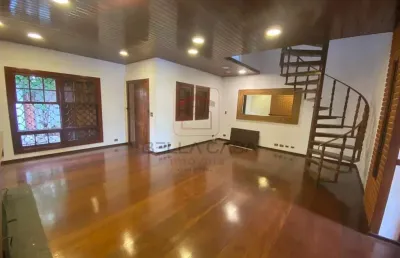 Linda casa na mooca estilo europeu 4 quartos e 4 vagas